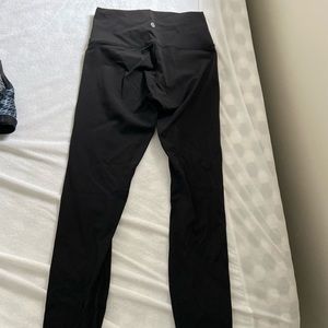 Lululemon wonder under size 6 full length pants
